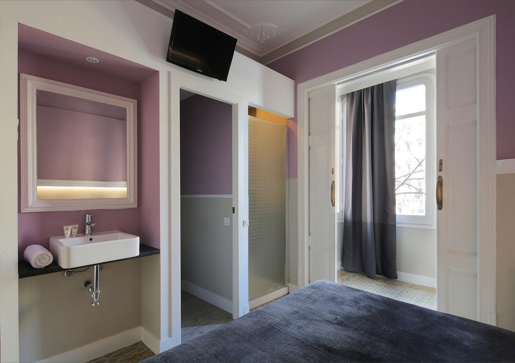 Hostal Medea Barcelona Bilik gambar
